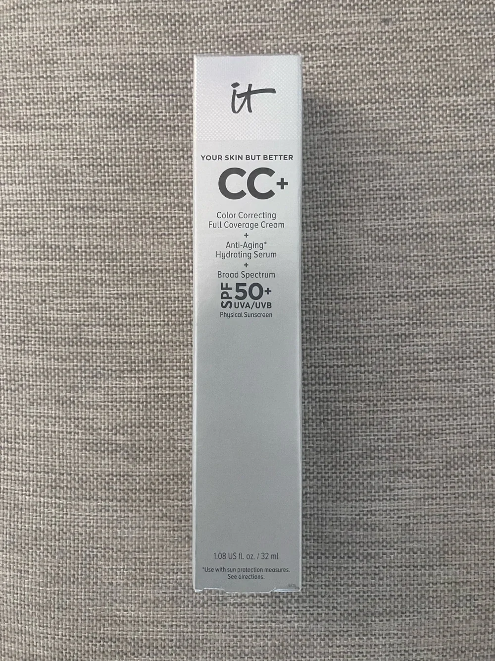 it cosmetics CC+ Color Correcting Full Coverage Cream in “Fair Warm”